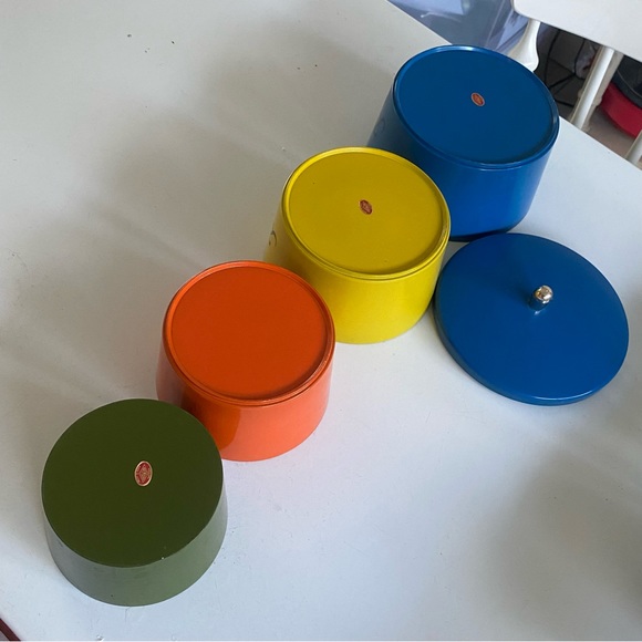 Vintage Artmark Lacquerware Nesting Bowls - Picture 6 of 7